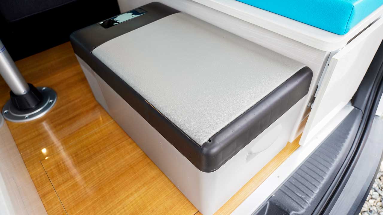 ステルスキャンパー H 写真6