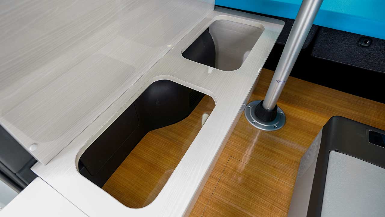 ステルスキャンパー H 写真8