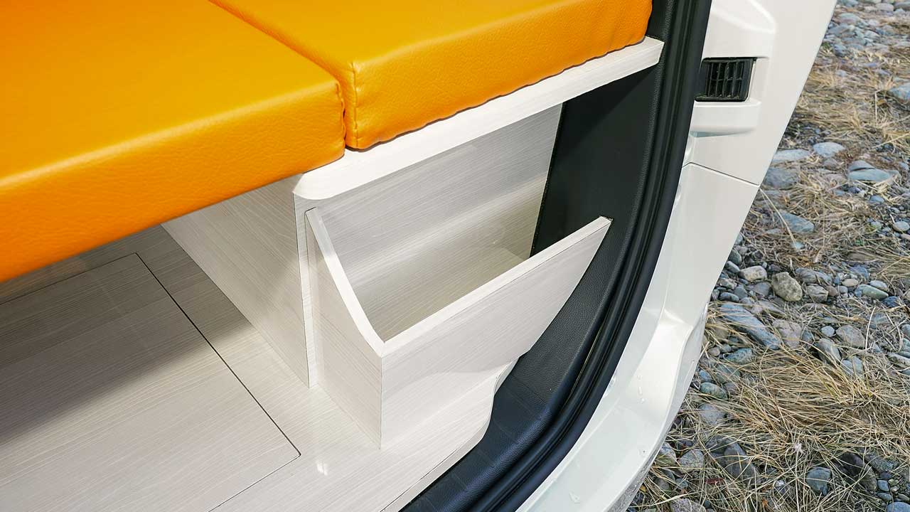 ステルスキャンパー T 写真9